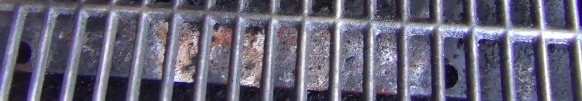 Close-up of the cleaned grill surface