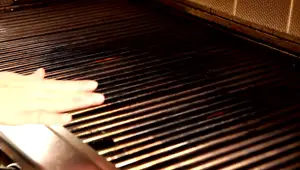 Clean & Season Grill Grates: The Ultimate Guide