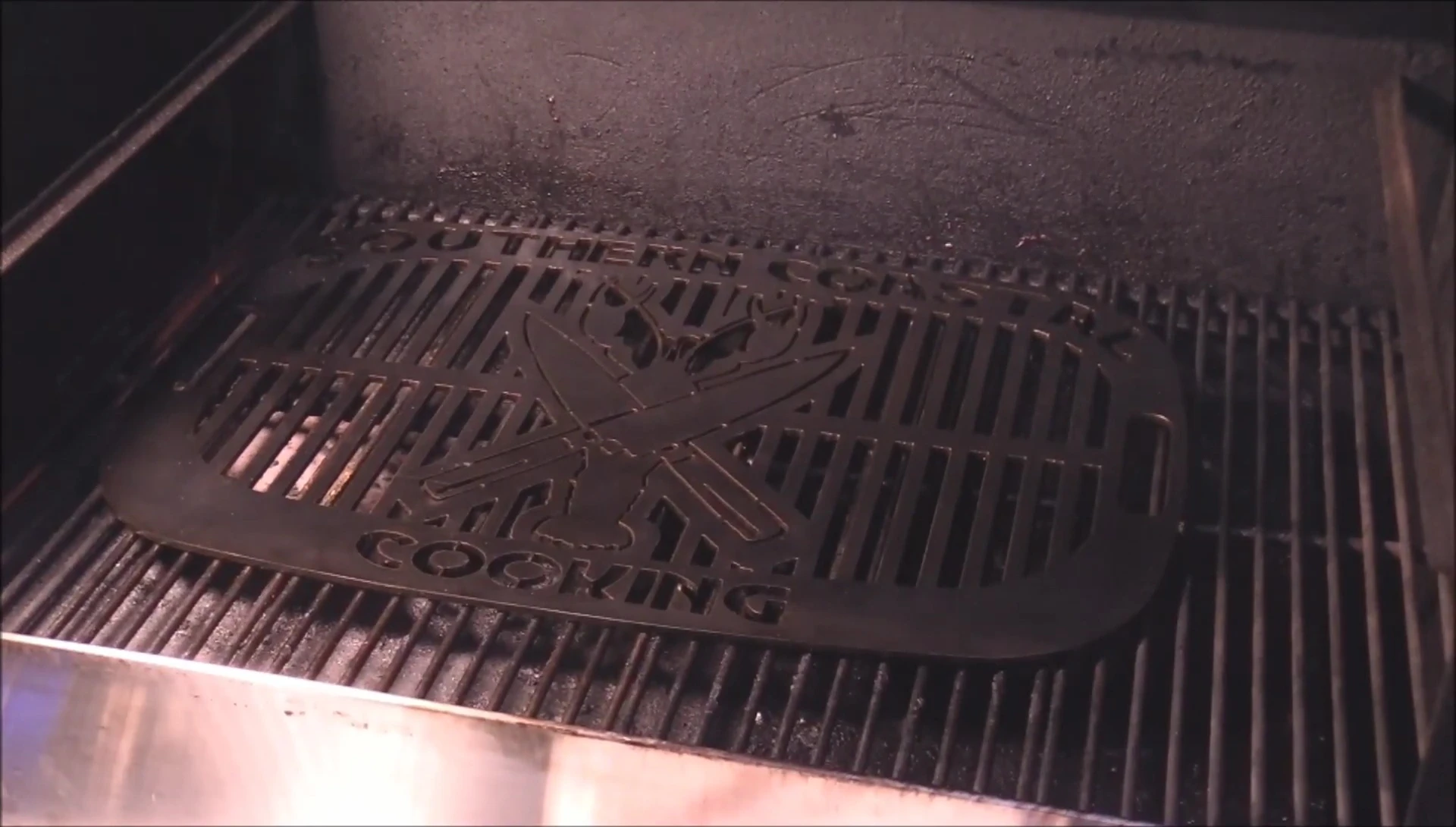 Flipping the grate