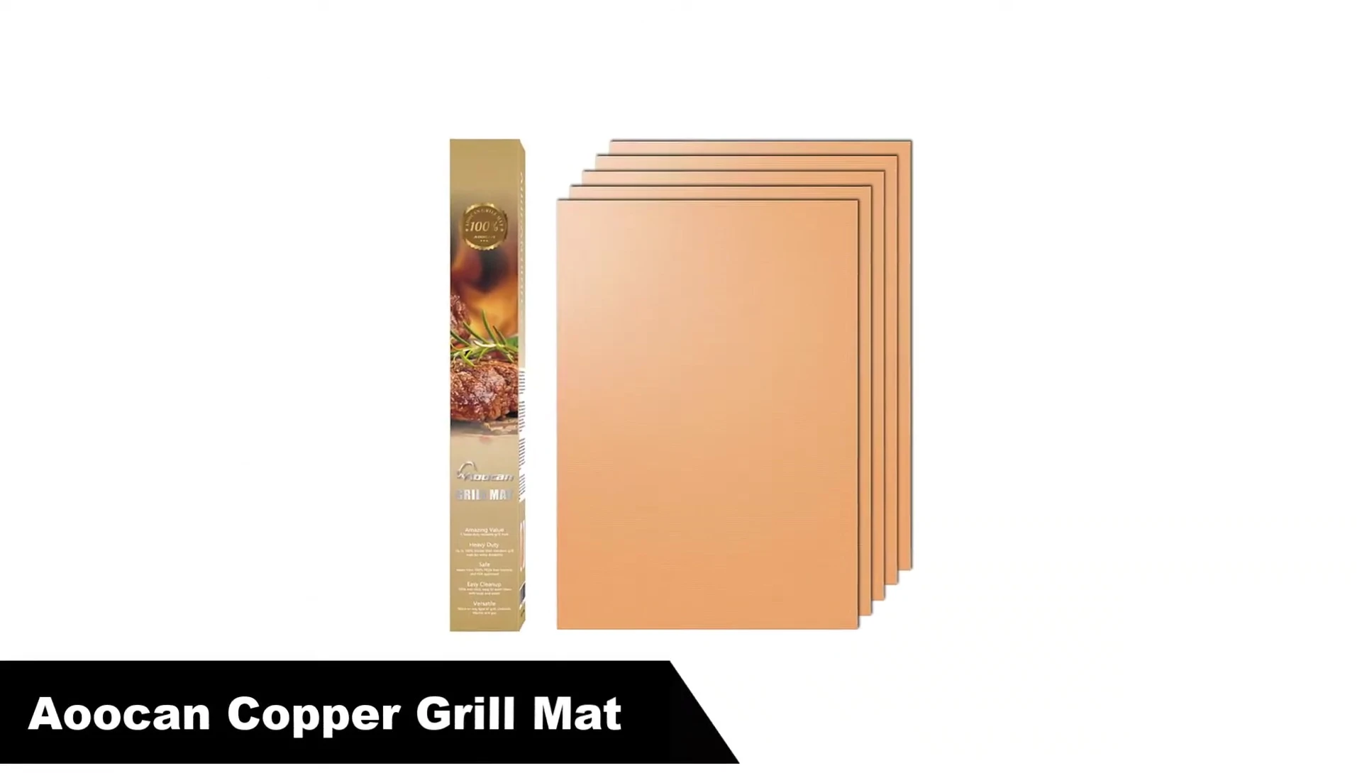 The Acan Copper grill mat on a grill