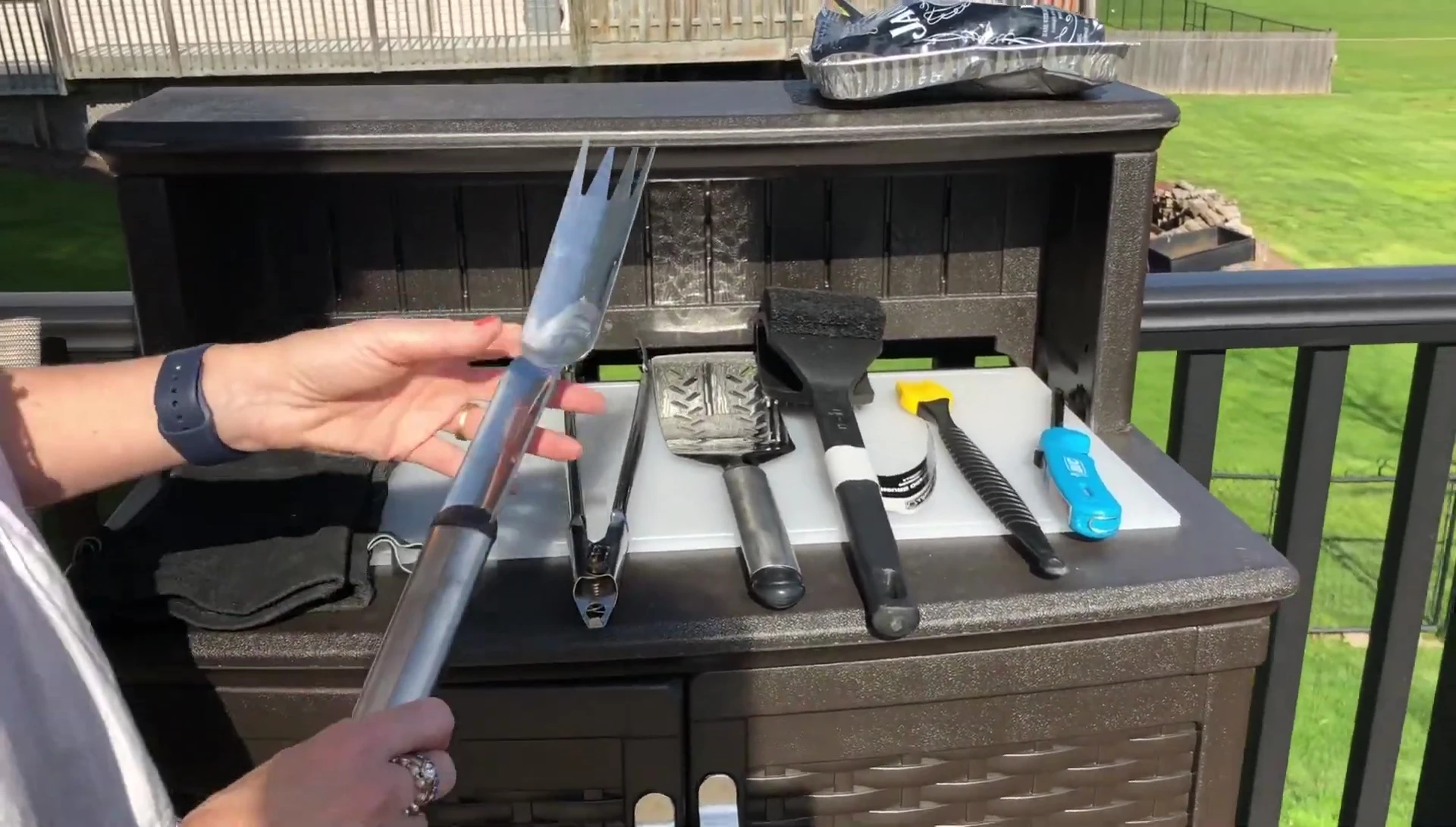 Grilling utensil set