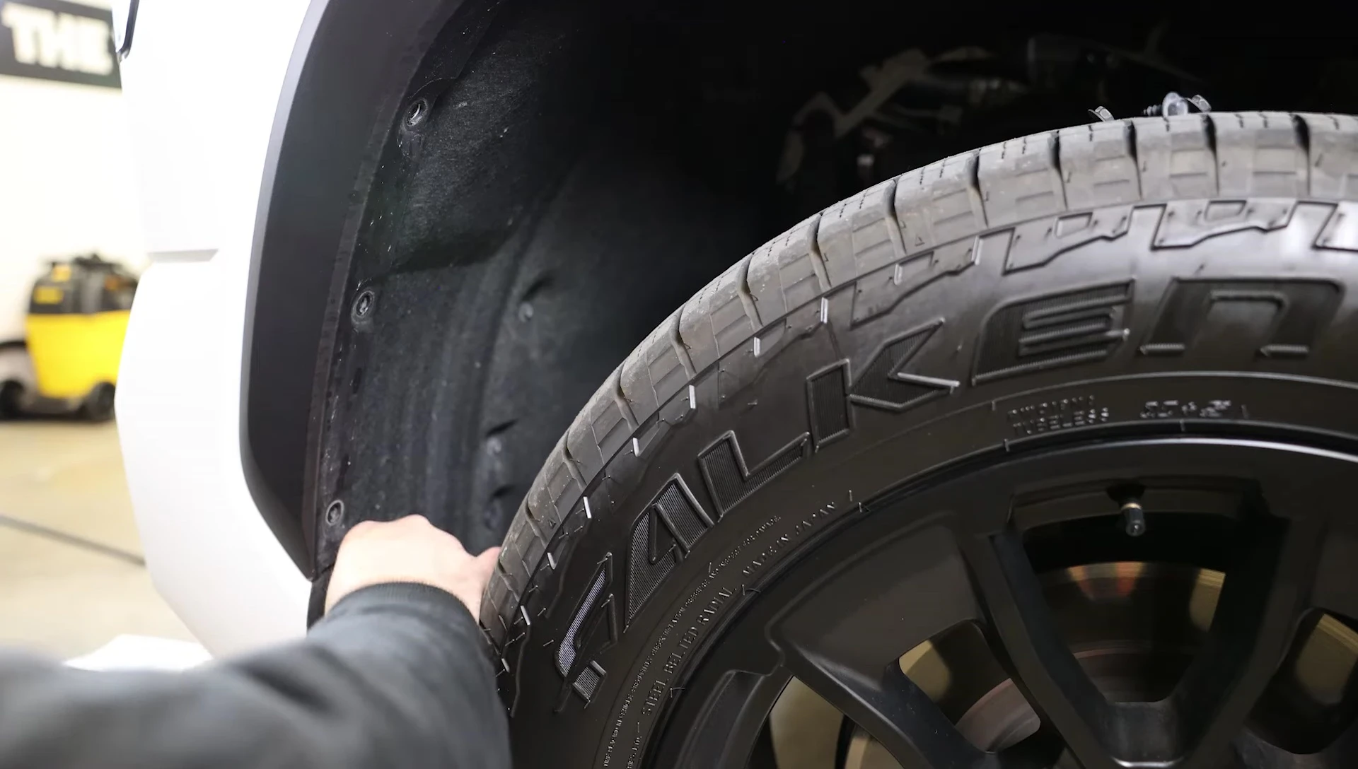 Removing the fender flares