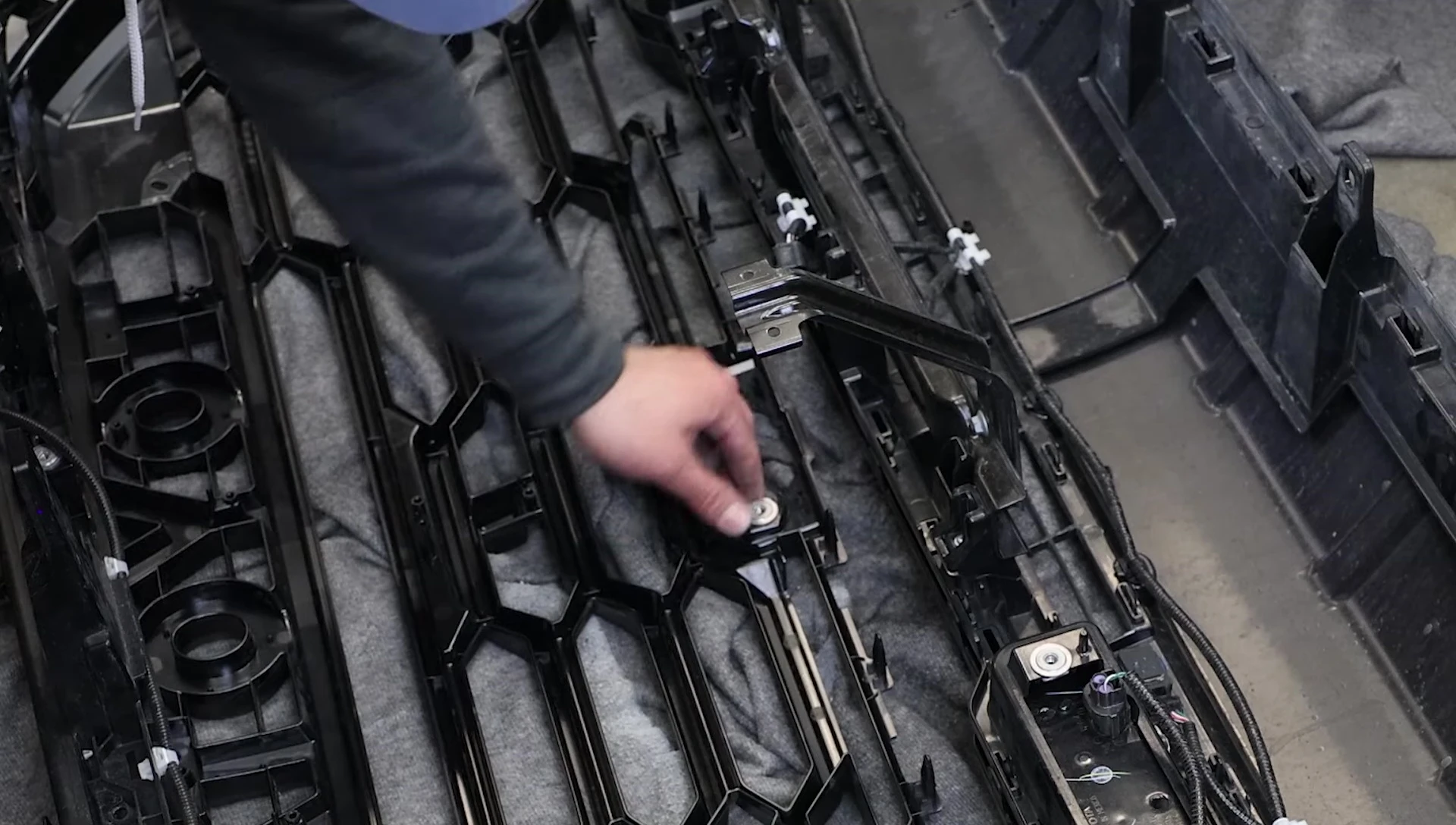 Reinstalling the TSS sensor