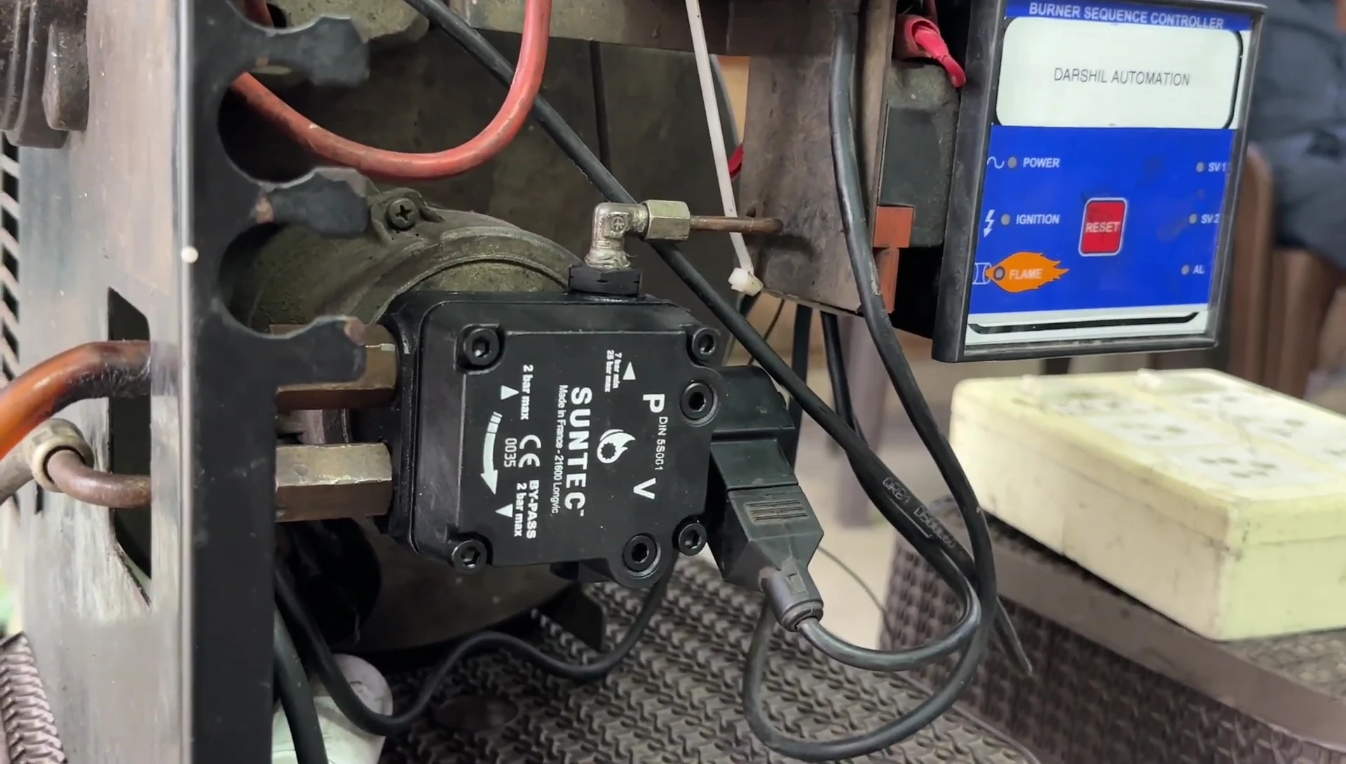 The sequence controller