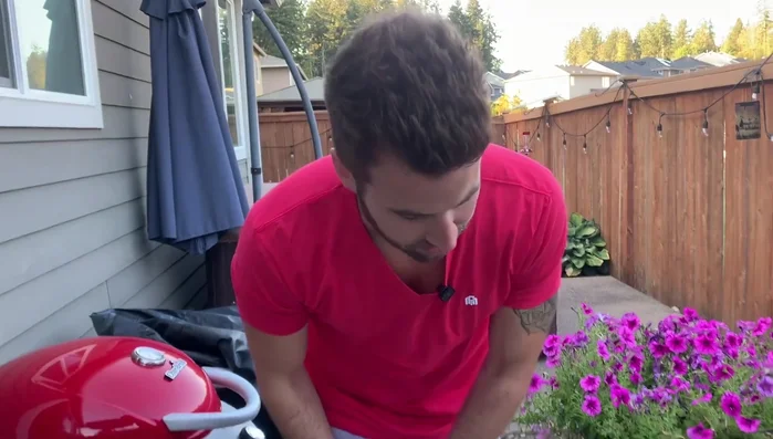 Optional: Brush your meats with oil using the provided oiler brushes or spray bottle.