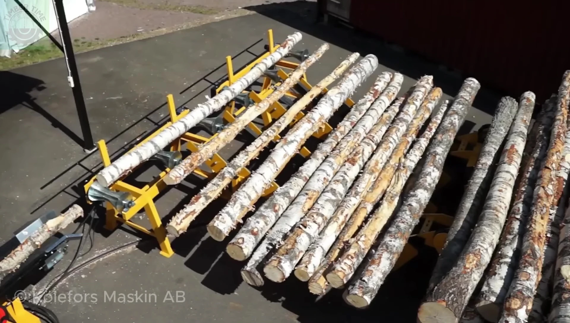 The Cubic 2013 Firewood Processor in action.