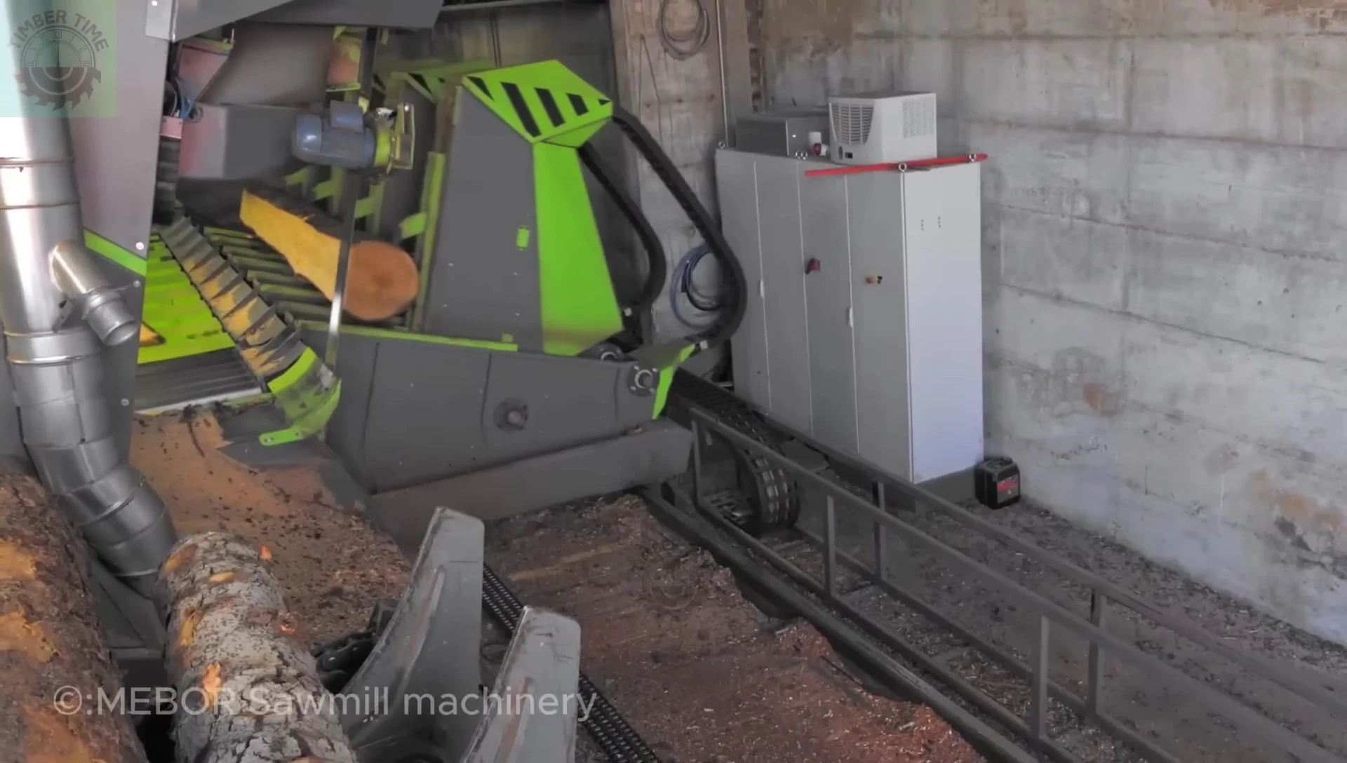 The Miore F1 vertical band system in operation.