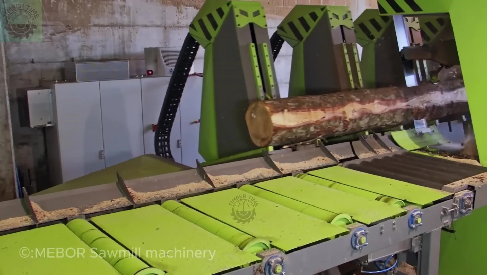 Close-up of the Miore F1 slicing a beam with precision.