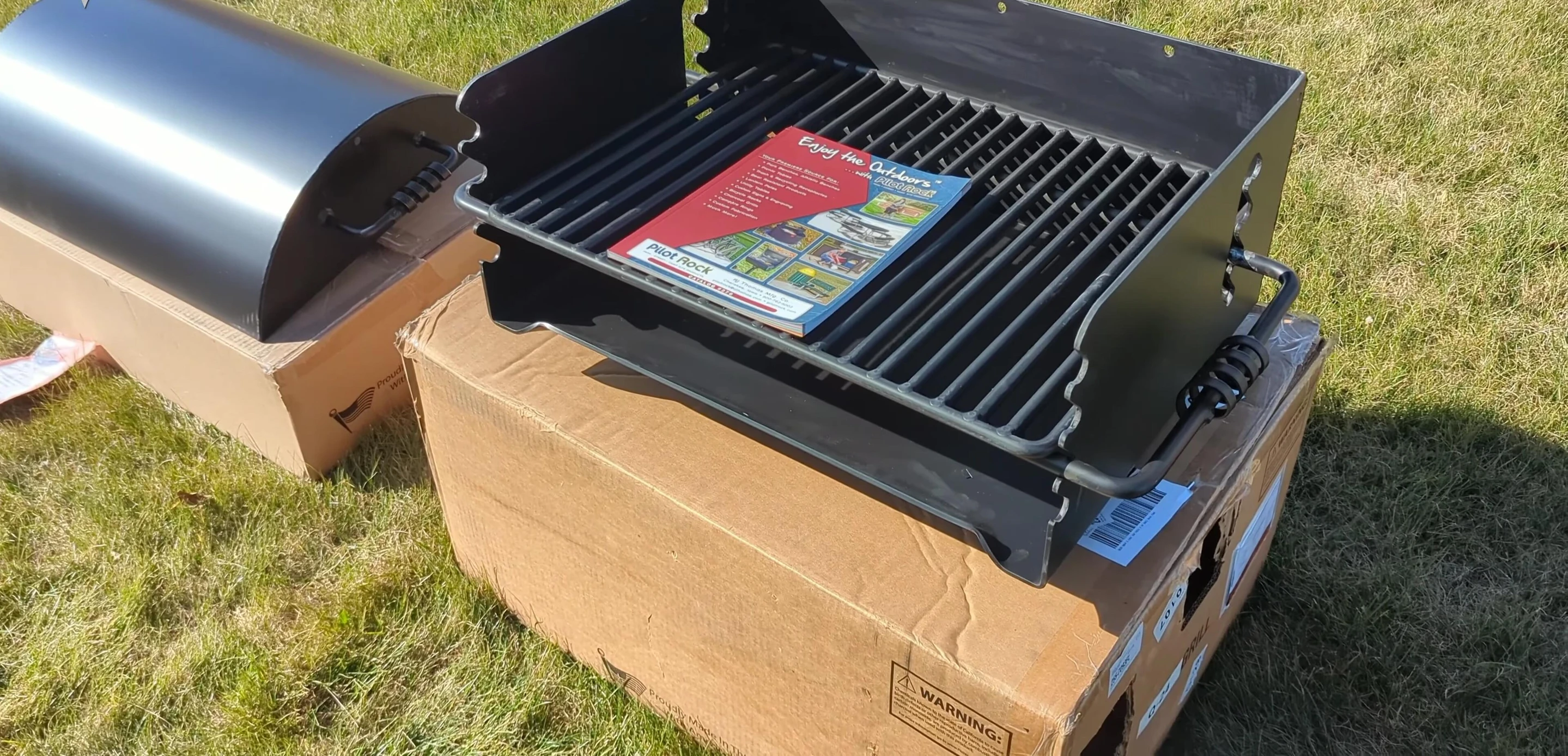 Close-up of the grill's cooking surface