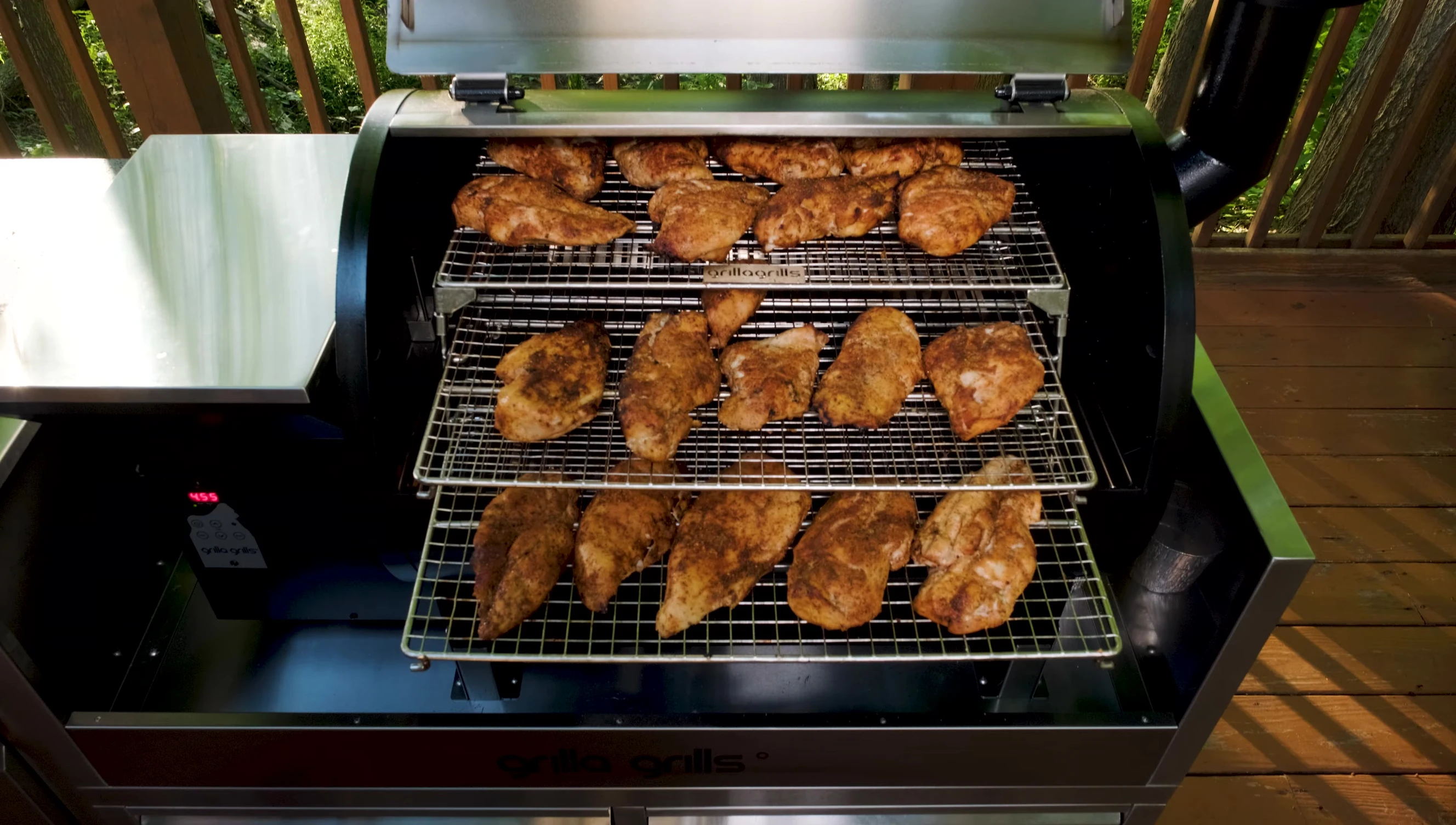 The rack displayed showing its dimensions and overall size.