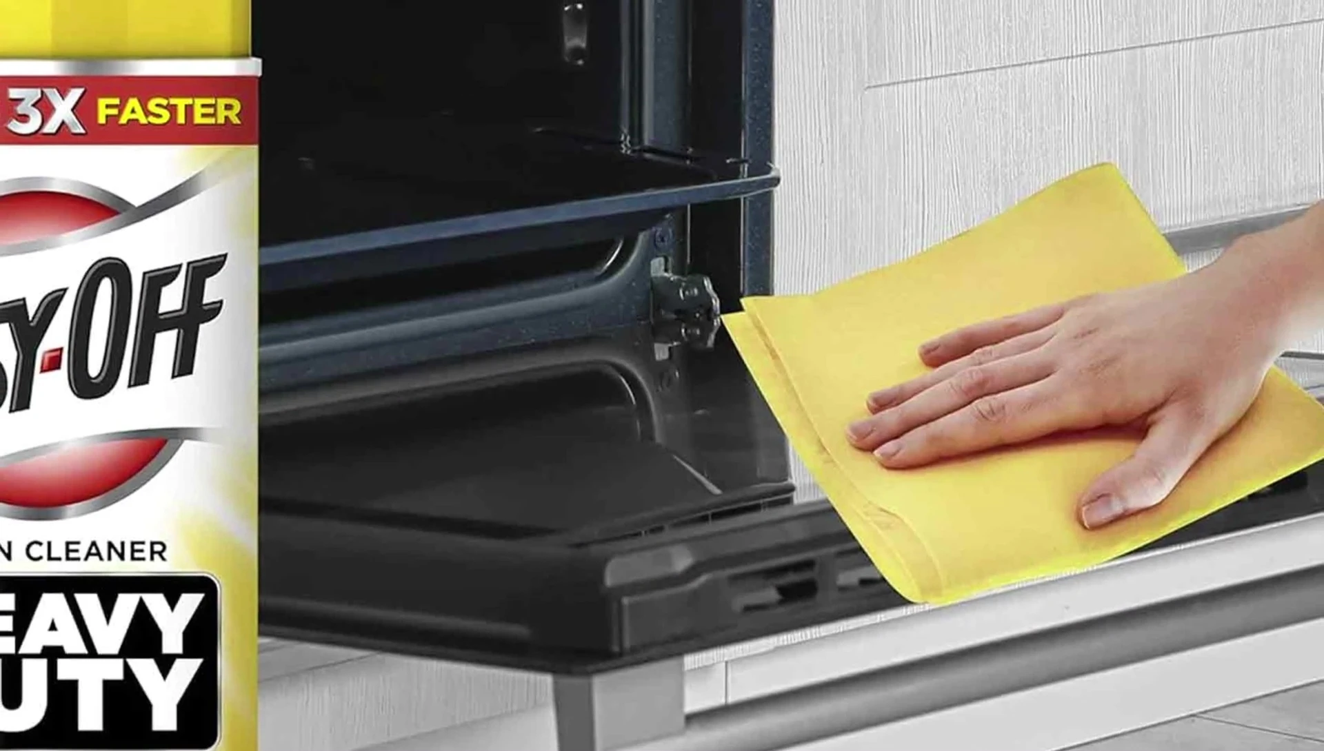 Visual demonstration of applying the grill cleaner onto a grill surface.