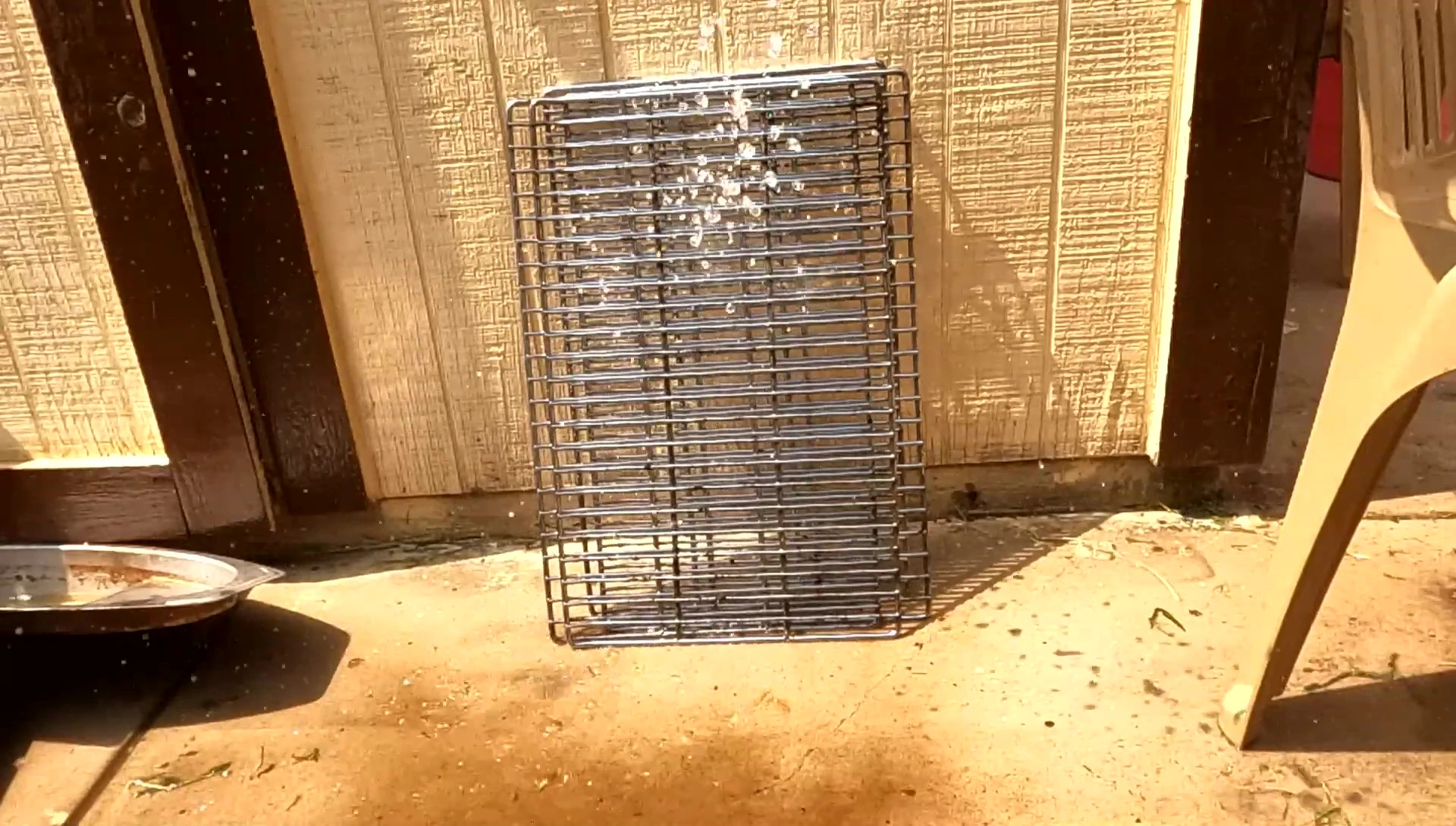 Final close-up of the cleaned grates