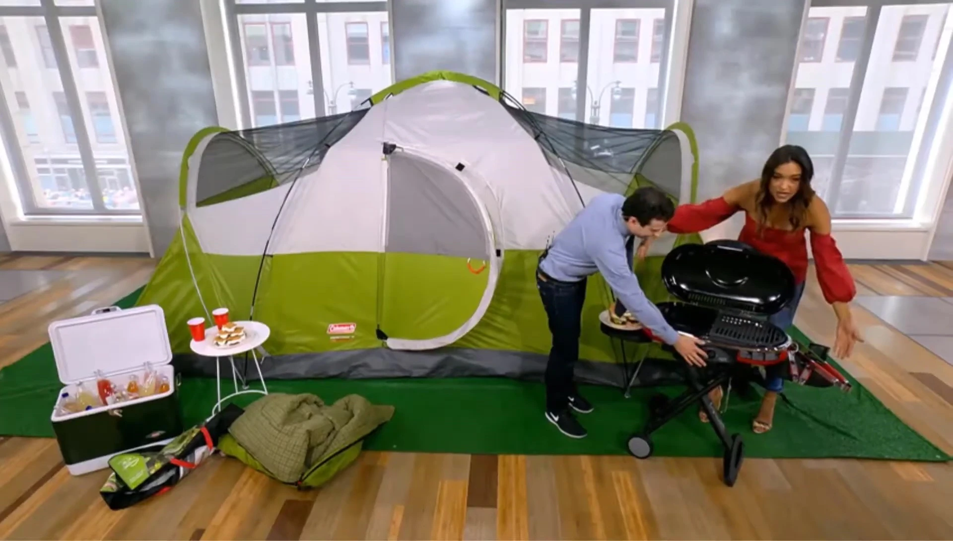 Coleman RoadTrip grill showing portable propane tank